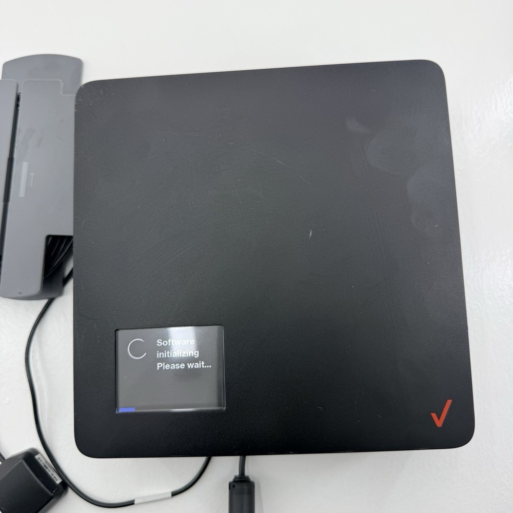 Verizon ASK-SFE116 4G LTE Network Extender w/ GPS Antenna & Power Adapter